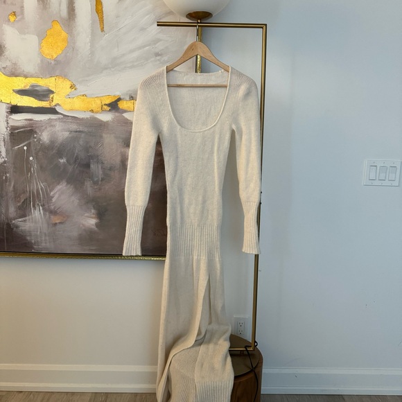 ⏱️24 HR SALE⏱️ Jacquemus Knit Maxi Dress - Picture 1 of 8